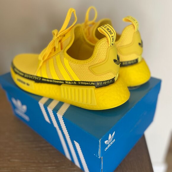 NEW Women's Adidas NMD R1 - Size 7.5  - Yellow With Black - Picture 2 of 8